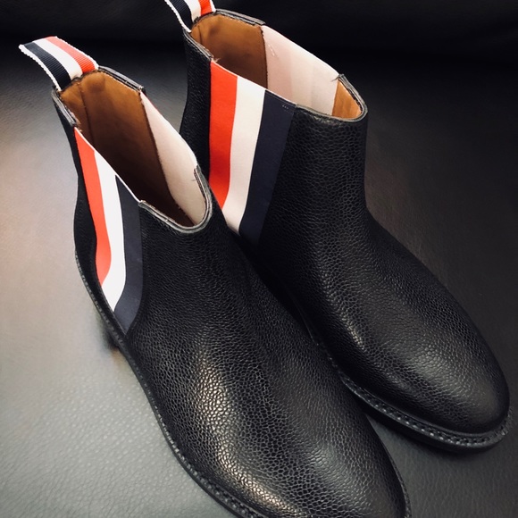 Pebbled Chelsea boots - Picture 6 of 6